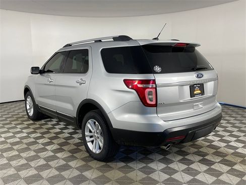 Used 2012 Ford Explorer XLT image 14
