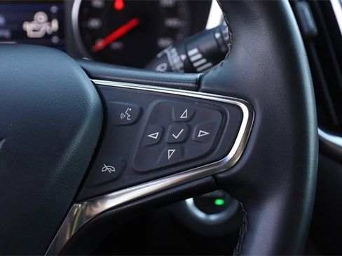 Used 2024 Chevrolet Equinox LT image 14