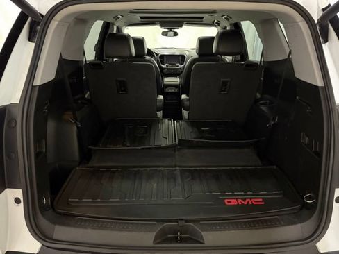 Used 2022 GMC Acadia AT4 w/ GMC Pro Grade Package AWD/4WD image 13