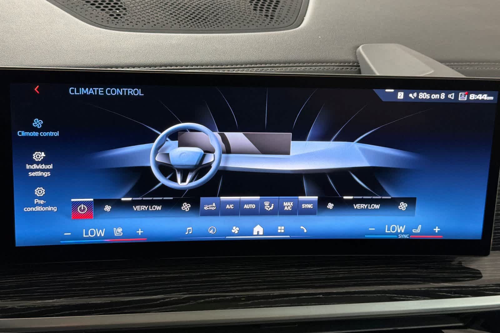 Used 2024 BMW X7 M60i w/ Executive Package AWD/4WD image 21