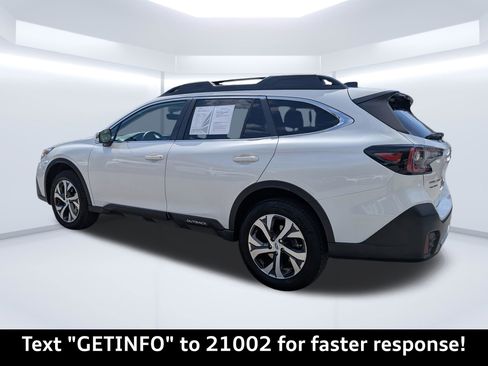 Used 2022 Subaru Outback Limited image 6