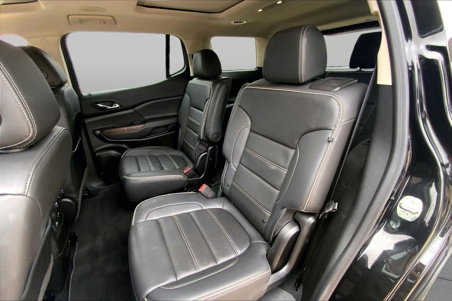 Used 2023 GMC Acadia Denali w/ Black Diamond Edition AWD/4WD image 19