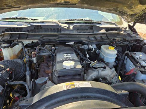 Used 2015 RAM 2500 Limited image 15