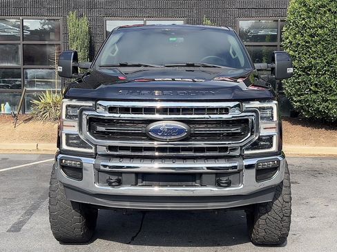 Used 2021 Ford F250 Lariat w/ Lariat Ultimate Package image 3