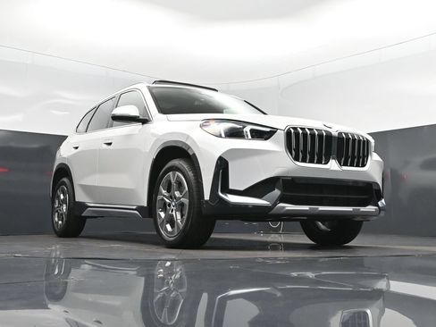 New 2026 BMW X1 xDrive28i w/ Convenience Package AWD/4WD image 44