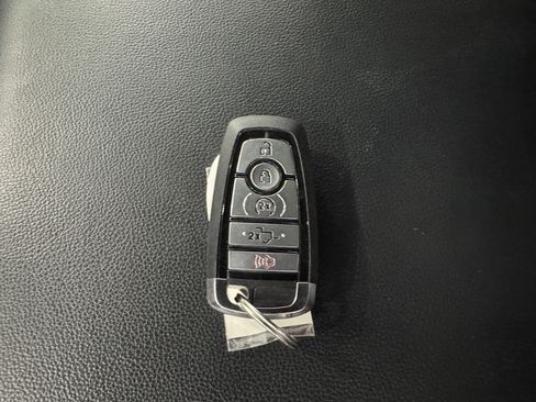 Certified 2023 Ford F150 Lariat w/ Trailer Tow Package image 27