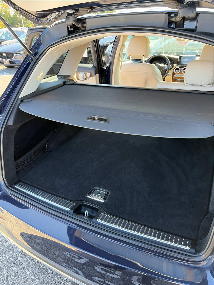 Used 2016 Mercedes-Benz GLC 300 4MATIC image 37