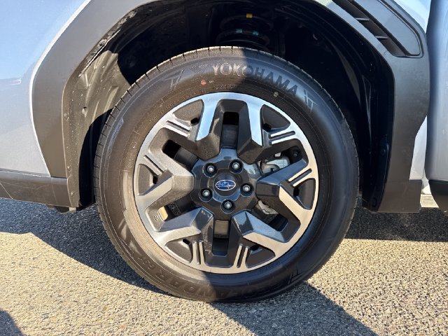 Used 2025 Subaru Forester Premium AWD/4WD image 28