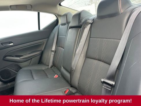 Used 2024 Nissan Altima 2.0 SR image 7