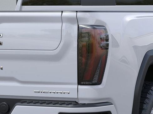 New 2026 GMC Sierra 2500 Denali w/ LPO, Black Badging Package image 11