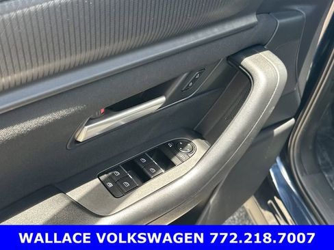 Used 2024 MAZDA CX-90 3.3 Turbo w/ Select Package AWD/4WD image 4