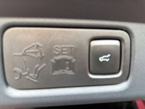 Used 2022 Ford Mustang Mach-E Premium image 15