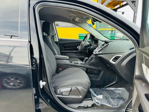 Used 2017 GMC Terrain SLE image 11