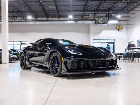 Used 2019 Chevrolet Corvette ZR1 image 3