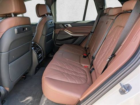 New 2026 BMW X5 xDrive40i w/ Climate Comfort Package AWD/4WD image 17