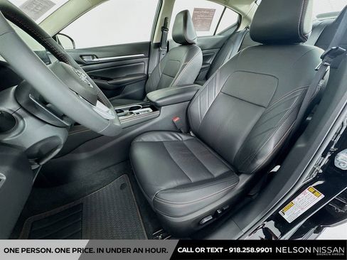 Certified 2025 Nissan Altima 2.5 SR w/ SR Premium Package AWD/4WD image 19