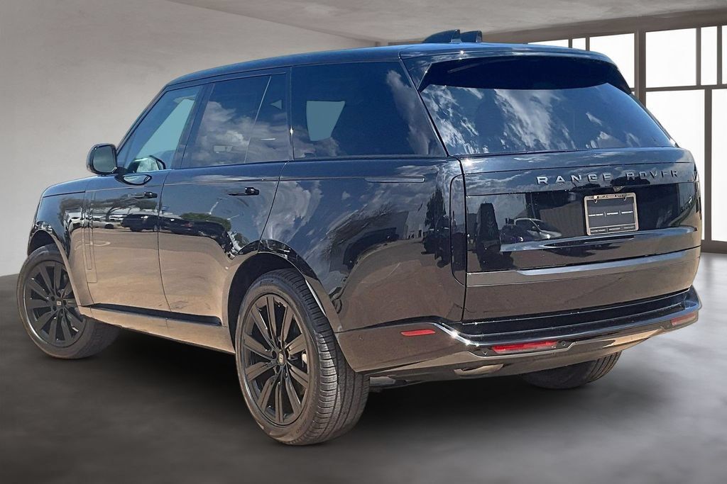 New 2027 Land Rover Range Rover SE AWD/4WD image 3
