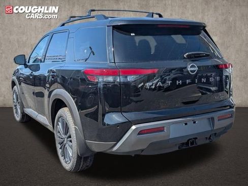 New 2026 Nissan Pathfinder SL image 6