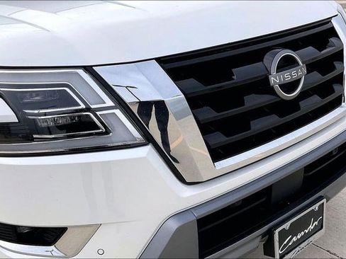 Used 2023 Nissan Armada SV image 34