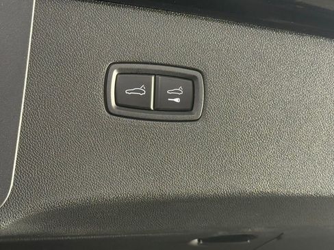 New 2026 Porsche Cayenne Coupe image 18