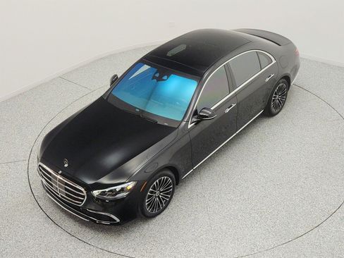 Used 2023 Mercedes-Benz S 580e 4MATIC Sedan image 22