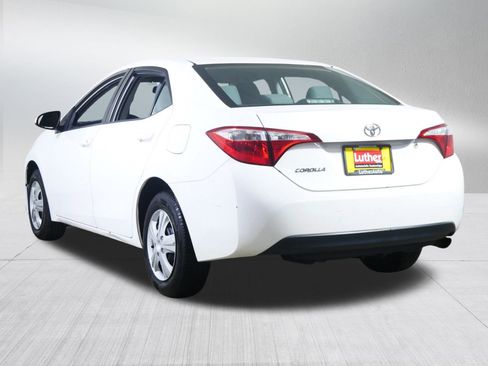 Used 2015 Toyota Corolla L image 5