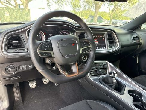 Used 2021 Dodge Challenger R/T Scat Pack RWD image 30