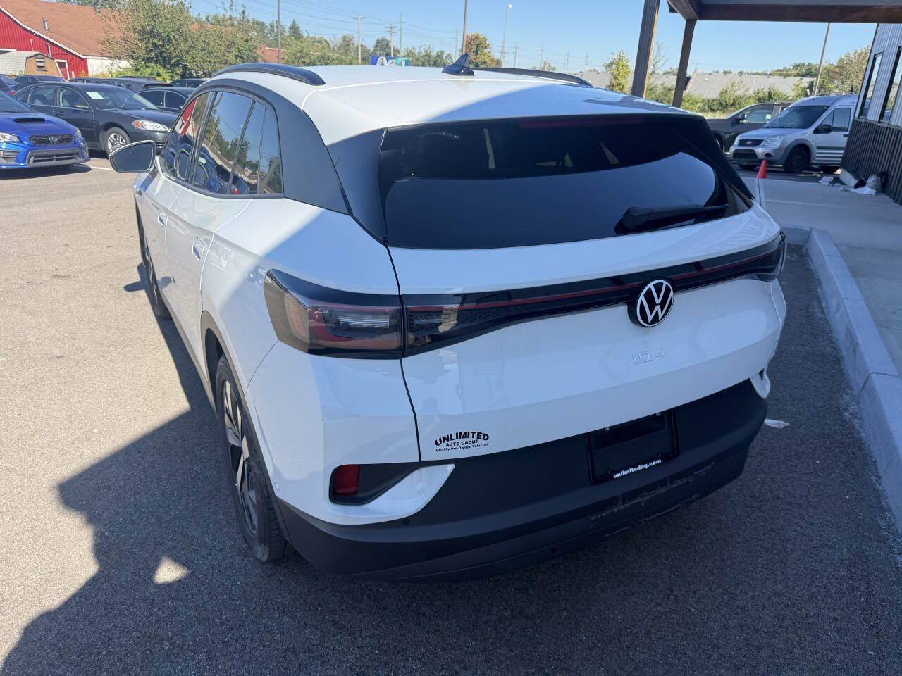 Used 2024 Volkswagen ID.4 2WD image 10