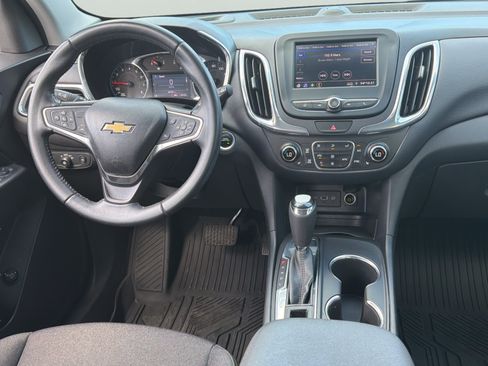 Used 2020 Chevrolet Equinox LT FWD image 9
