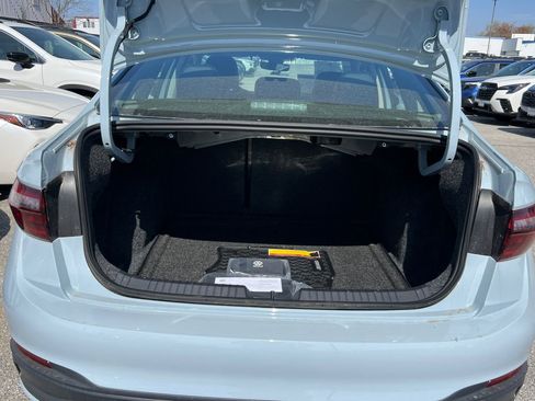 New 2026 Volkswagen Jetta SE image 12