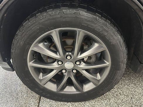 Used 2018 Dodge Durango GT w/ Premium Group AWD/4WD image 12