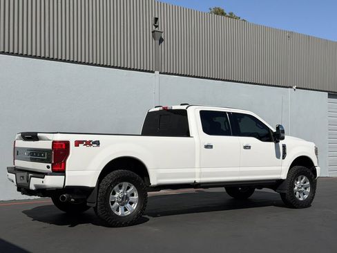 Used 2020 Ford F350 Platinum w/ FX4 Off-Road Package AWD/4WD image 8
