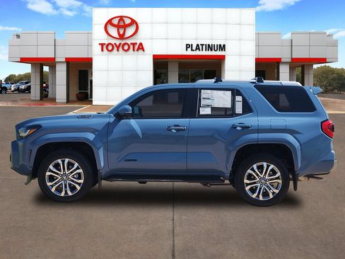 New 2026 Toyota 4Runner Limited AWD/4WD image 3