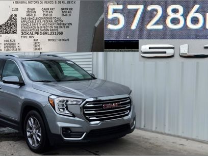 Used 2024 GMC Terrain SLT