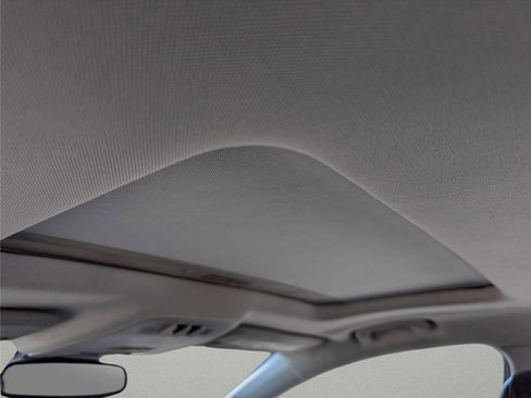 Used 2013 Buick Regal GS image 30