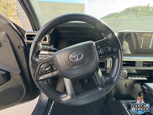 Used 2026 Toyota Tacoma SR5 AWD/4WD image 2