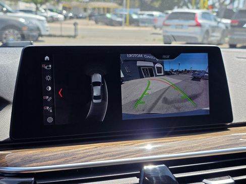 Used 2018 BMW 530i RWD image 31
