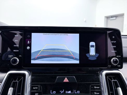 Used 2022 Kia Sorento SX image 6