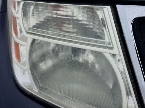 Used 2012 Nissan Pathfinder LE RWD image 38