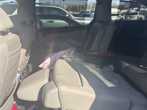 Used 2022 Honda Odyssey Touring image 12