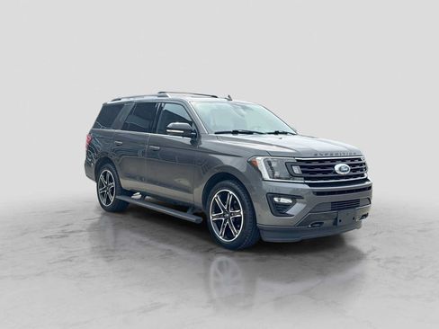 Used 2020 Ford Expedition Limited w/ Equipment Group 303A AWD/4WD image 8
