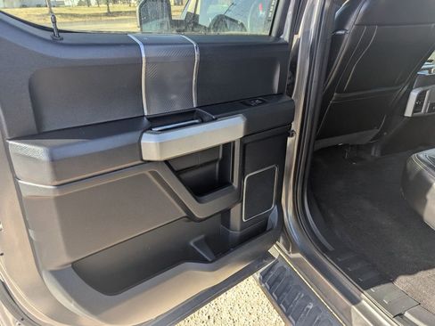 Used 2018 Ford F150 Lariat w/ Equipment Group 502A Luxury image 10