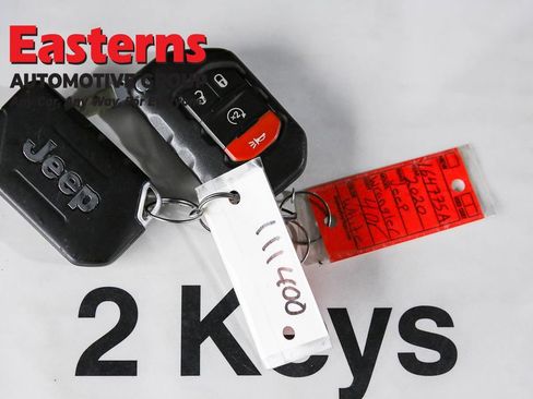 Used 2020 Jeep Wrangler Unlimited Rubicon w/ LED Lighting Group AWD/4WD image 28