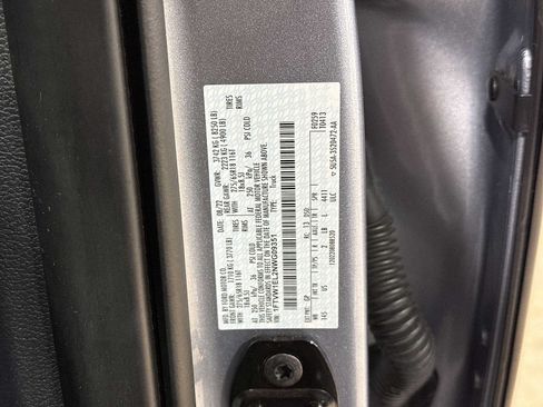Used 2022 Ford F150 Lightning XLT AWD/4WD image 14