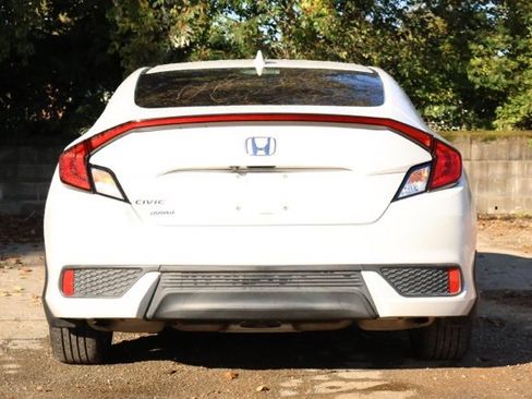 Used 2020 Honda Civic EX image 21