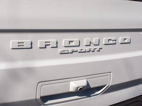 Used 2025 Ford Bronco Sport Big Bend image 11