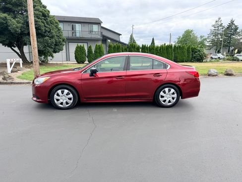 Used 2015 Subaru Legacy 2.5i AWD/4WD image 2