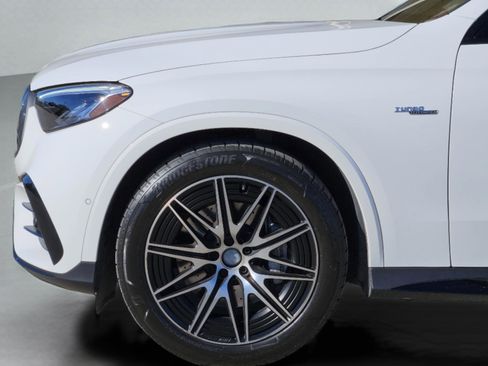 Certified 2025 Mercedes-Benz GLC 43 AMG AMG GLC 43 image 11