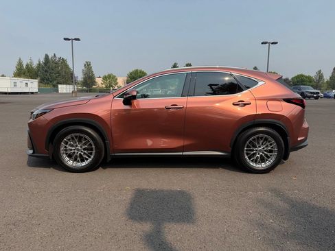 Used 2025 Lexus NX 350 AWD w/ Accessory Package (2T) image 4
