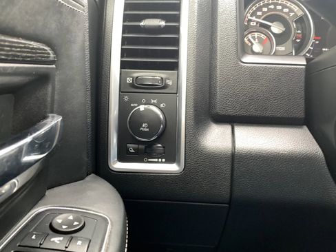 Used 2017 RAM 1500 Limited image 22